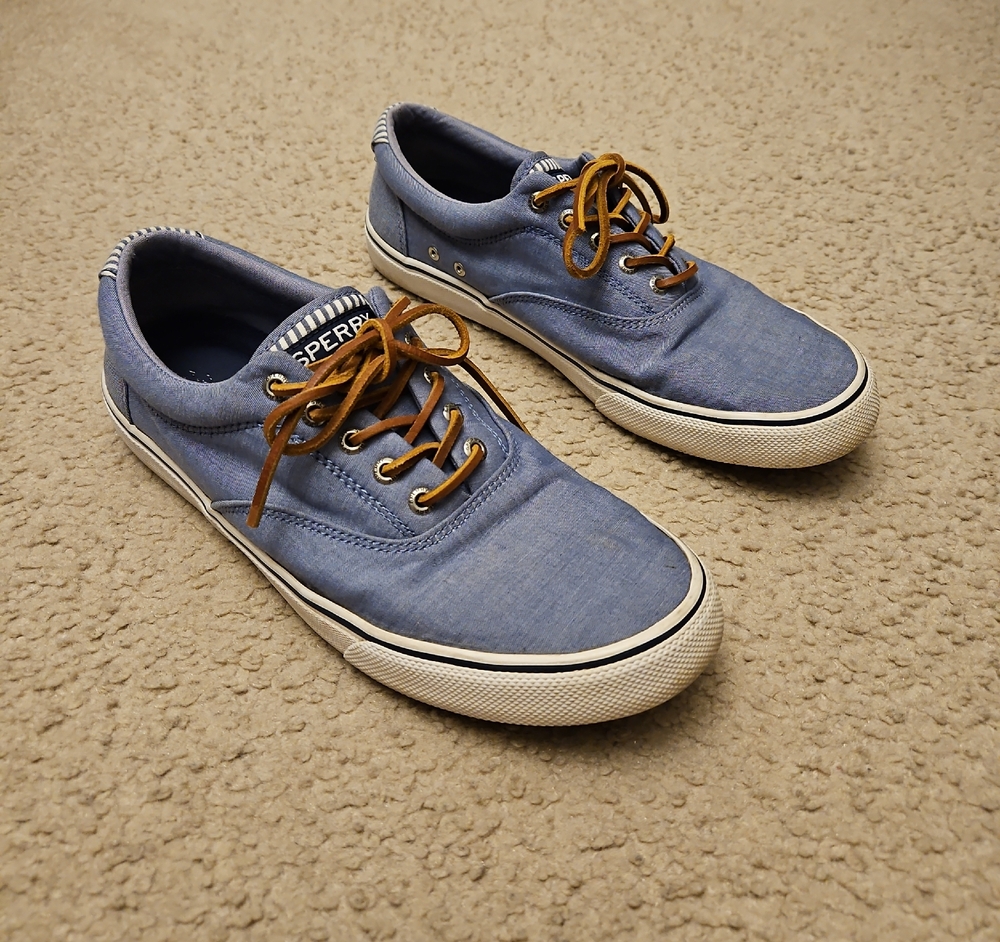 Sperry Men's Light Blue Boat Shoes
